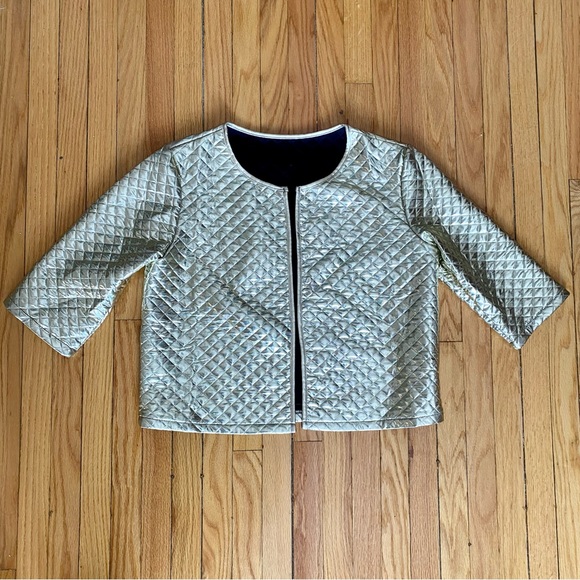 Gold quilted cropped jacket - Picture 2 of 5